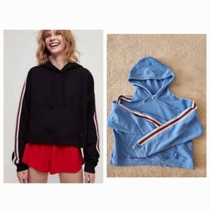 Free💗TNA ARITZIA The Iconic Hoodie in Blue Color with white/red/black XS